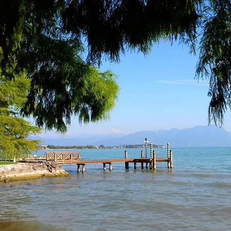 Roberto Lägenhet Sirmione